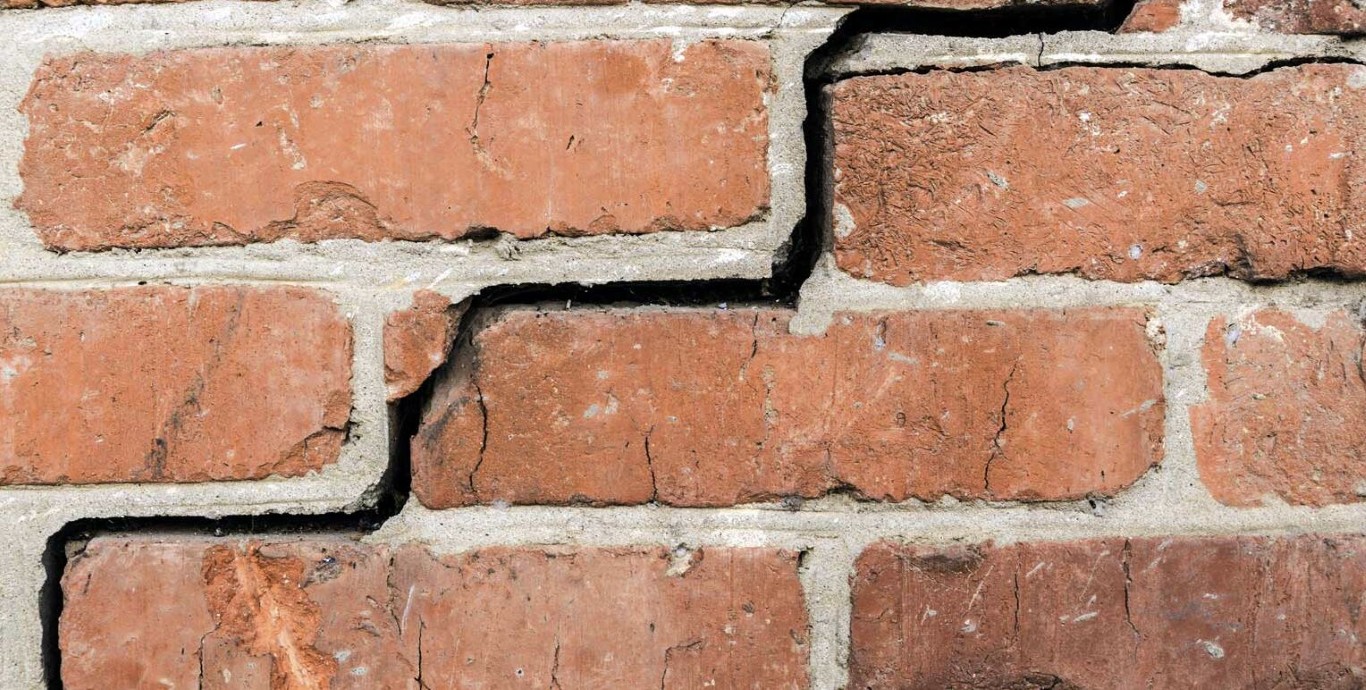 Tuckpointing & Repointing Services in Escondido, CA